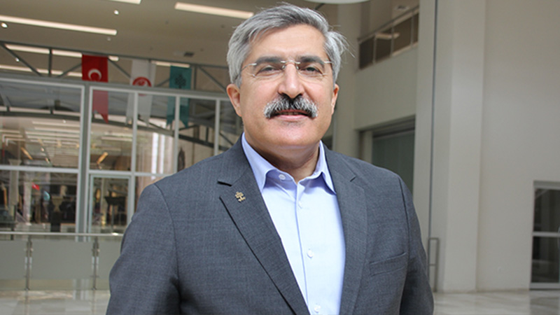 YAYMAN:LÜTFÜ SAVAŞ UTANIP GÖREVİNİ YAPSIN ARTIK!