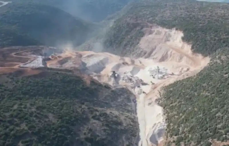 BETON SANTRALİ KAPATILDI!