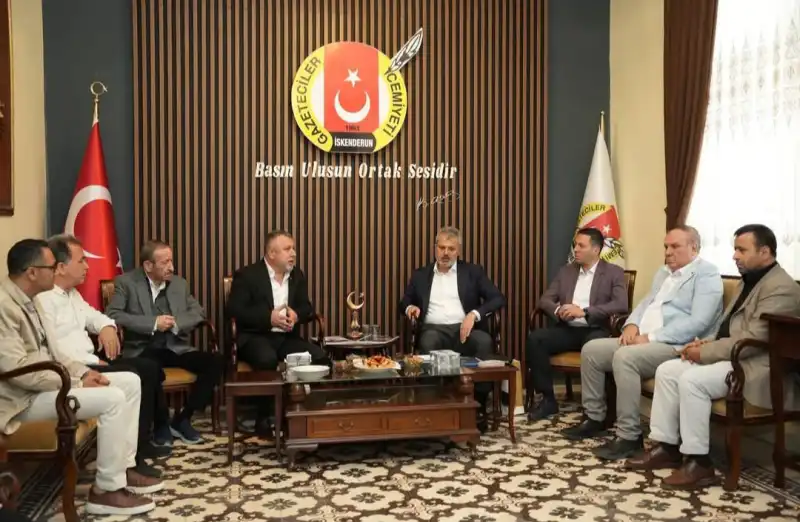 BAŞKAN ÖNTÜRK İSKENDERUN’DA GAZETECİLERLE BULUŞTU! 