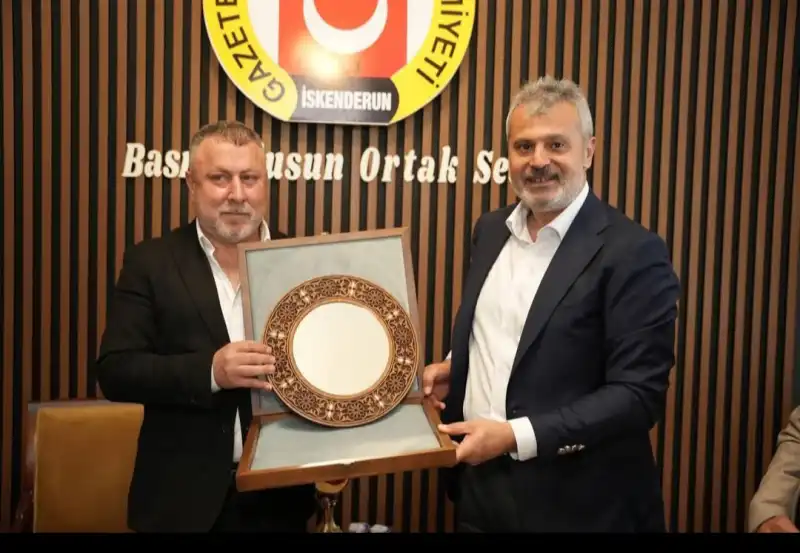 BAŞKAN ÖNTÜRK İSKENDERUN’DA GAZETECİLERLE BULUŞTU!