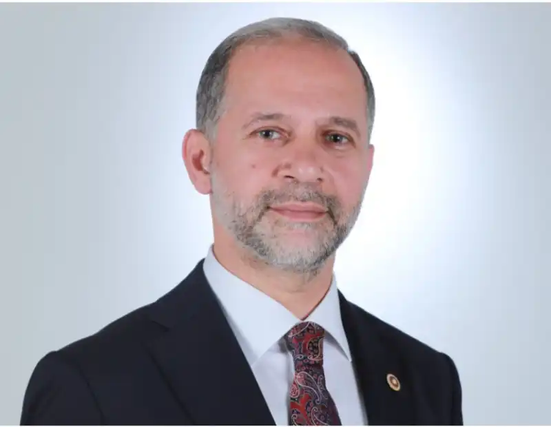 VEKİL ÖZEL BEKLENTİLERİ KARŞILAYACAK MI?