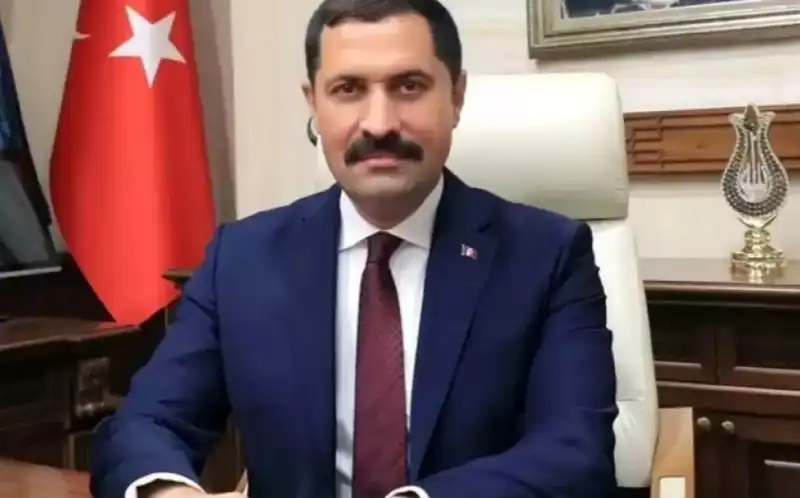 ENGELLİ VATANDAŞLARIMIZLA EL ELE, OMUZ...