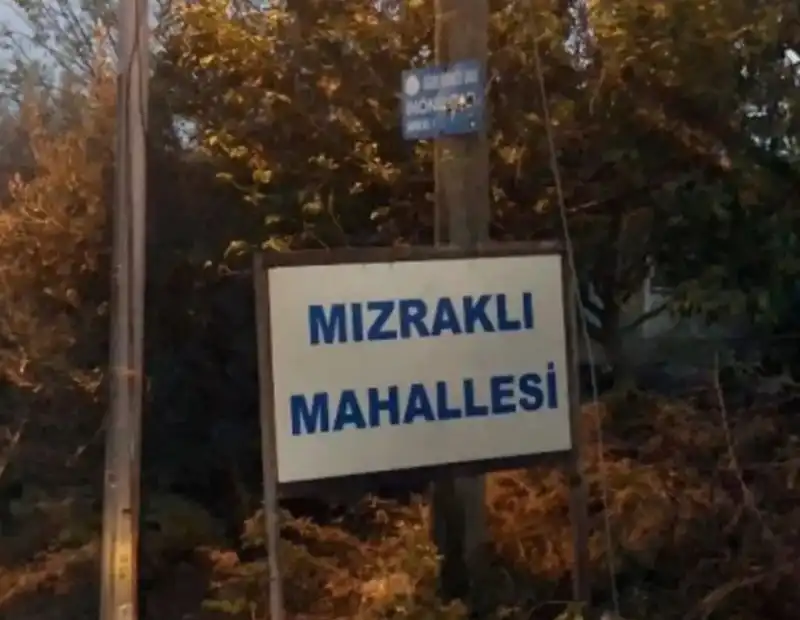 KÖYLÜ FERYAT EDİYOR, DEVLET DOZERİYLE GELİYOR!