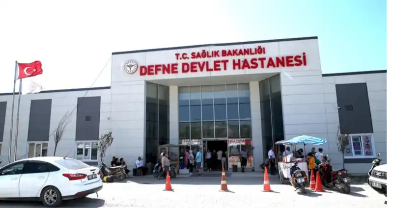 DEFNE DEVLET HASTANESİNDEN ÖRNEK KAN BAĞIŞI KAMPANYASI!
