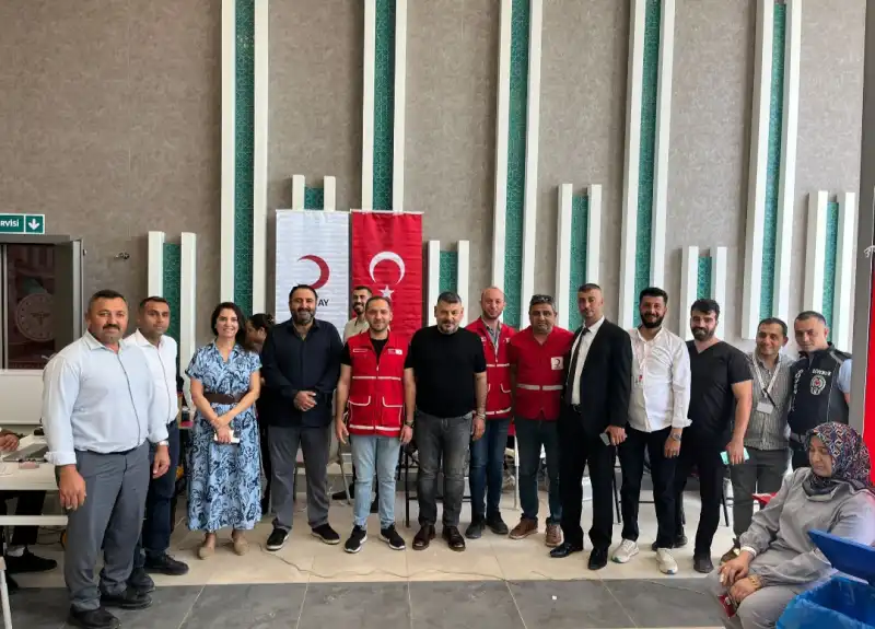 DEFNE DEVLET HASTANESİNDEN ÖRNEK KAN BAĞIŞI KAMPANYASI!
