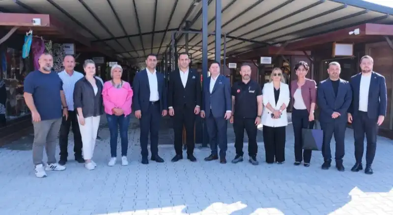 DEFNE’Yİ, DEFNELİLERE EN YAKIŞIR HALE GETİRMEK İÇİN...