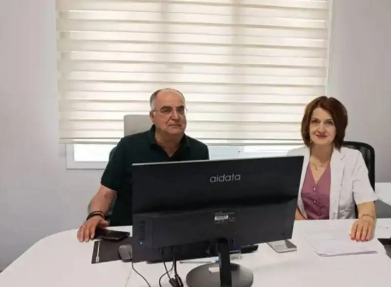 İLK BİLATERAL KİST HİDATİK AMELİYATI YAPILDI! 