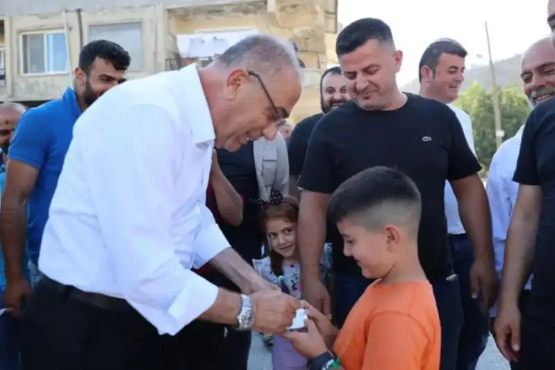 BAŞKAN YAPAR'DAN YANGINDAN ETKİLENEN MAHALLELERE...