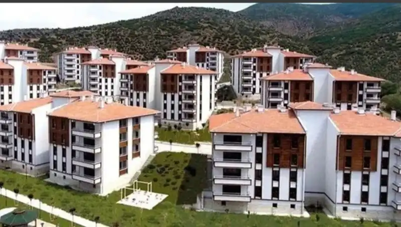 HATAYLI KİRACILARA SOSYAL KONUT MÜJDESİ!