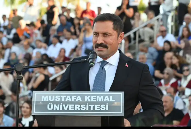 MKÜ ÖĞRENCİLERİNİ COŞKUYLA UĞURLADI!