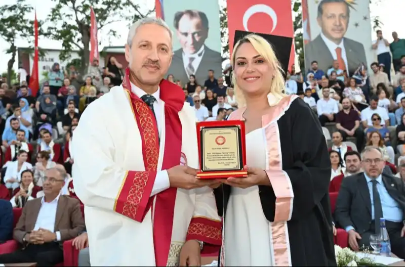 MKÜ ÖĞRENCİLERİNİ COŞKUYLA UĞURLADI!