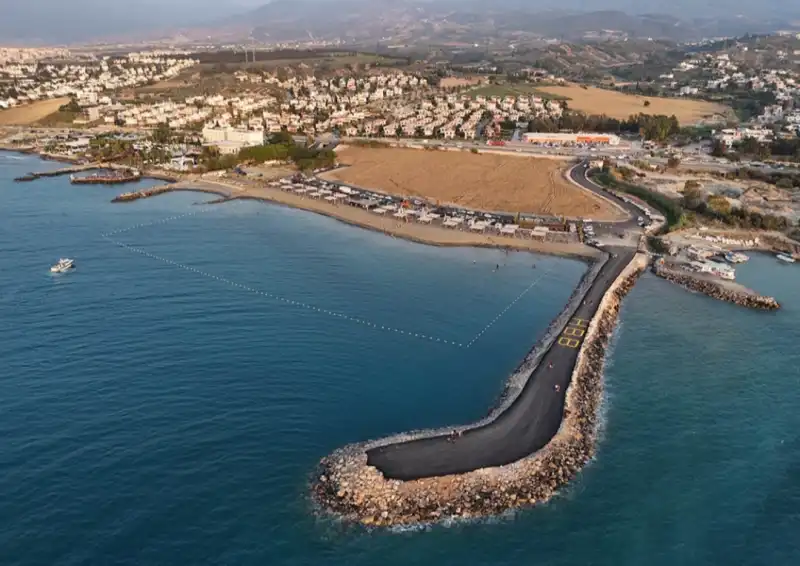 BÜYÜKDERE HATAY’IN EN BÜYÜK PLAJI OLDU! 