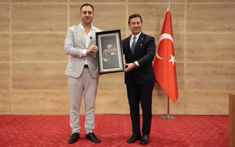 MUĞLA İLE DEFNE ARASINDA... 