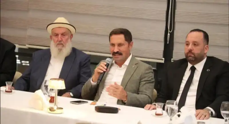 MASATLI:BÖLÜCÜ OLMADIĞI SÜRECE HER GÖRÜŞE... 
