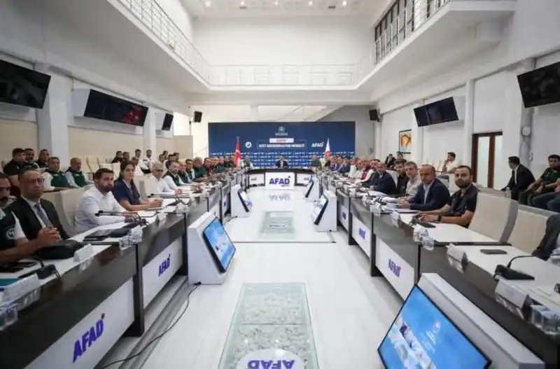 SU ZİRVESİ TOPLANTISI YAPILDI!