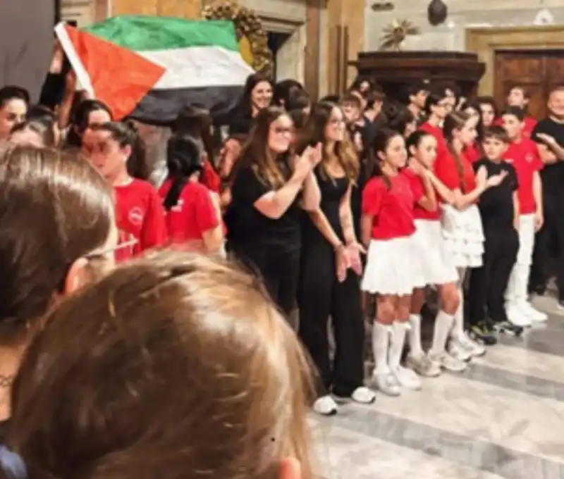 MÜZİĞİN SINIRLARI AŞAN DİLİ!