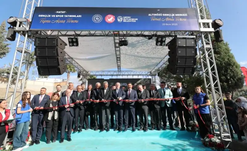 HATAY'DA GENÇLİK VE SPOR YATIRIMLARININ TOPLU AÇILIŞI YAPILDI!