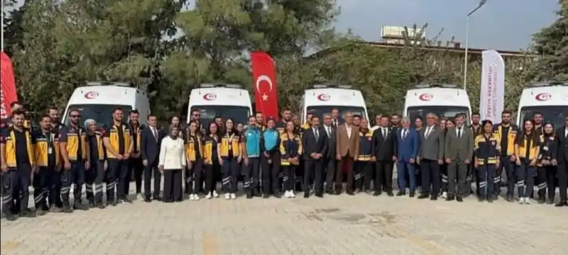HATAY'DA ACİL SAĞLIK HİZMETLERİ FİLOSU...