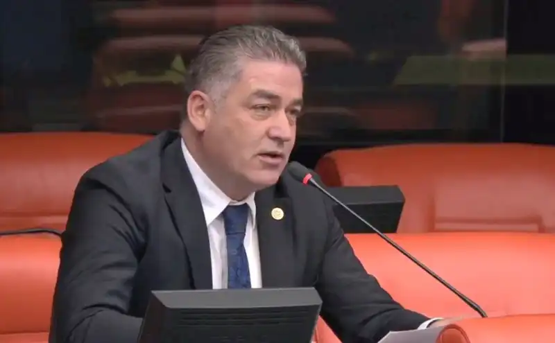 VEKİL MULLAOĞLU AYM KARARLARINA DİKKAT ÇEKTİ!