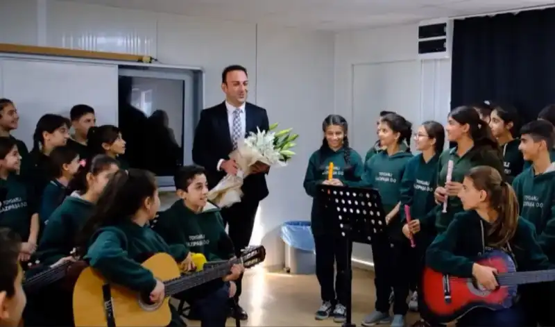 BAŞKAN ÖZGÜN'DEN ÖZGÜN KUTLAMA!