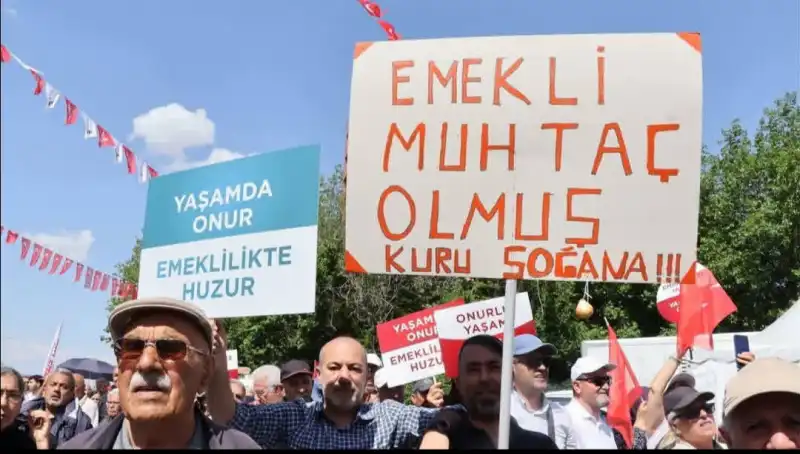 GERÇEKLER GİZLENİYOR YOKSULLUK DERİNLEŞİYOR!