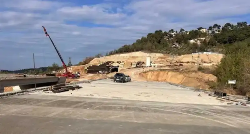 TÜRKİYE’NİN EN UZUN OTOYOL TÜNELLERİ ARASINDA...