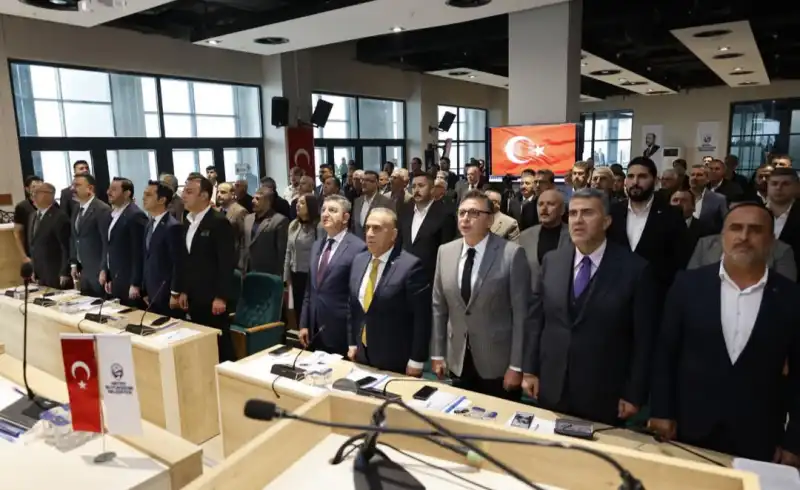 ÖNTÜRK: HATAY RAYLI SİSTEMLE BULUŞACAK! 