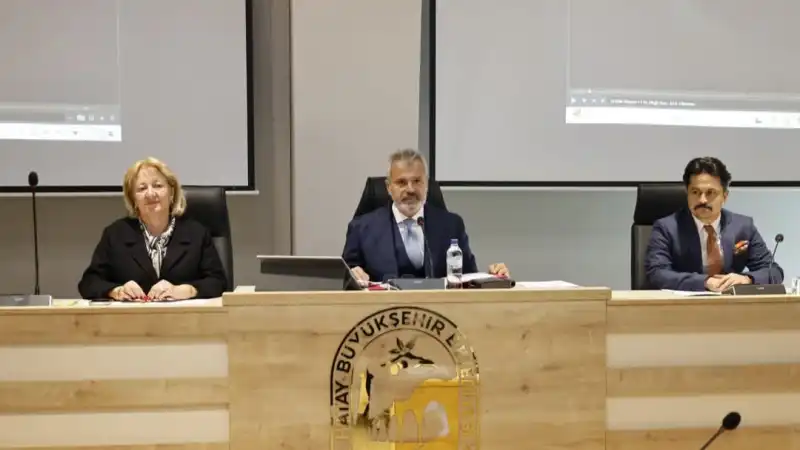 ÖNTÜRK: HATAY RAYLI SİSTEMLE BULUŞACAK!