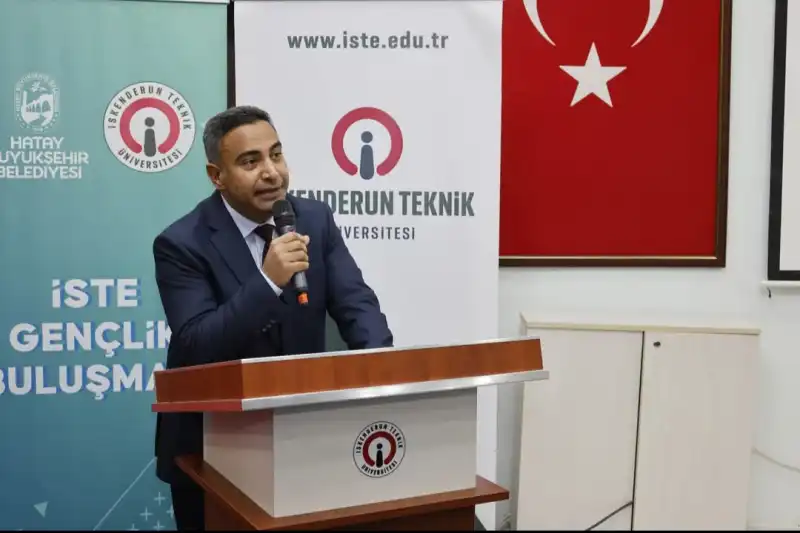 BAŞKAN MEHMET ÖNTÜRK’TEN GENÇLERE SÖZ!