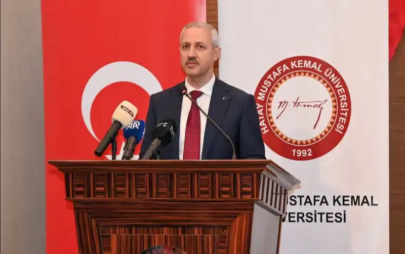 REKTÖR EREN:YAPILACAK ÇOK İŞ VAR! 