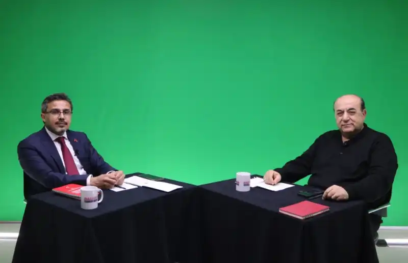 CHP’DE KAVGA DEĞİL, ELEŞTİREL AKIL VAR! 