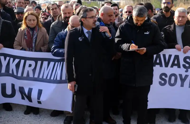 SUÇLULAR YARGILANSIN!