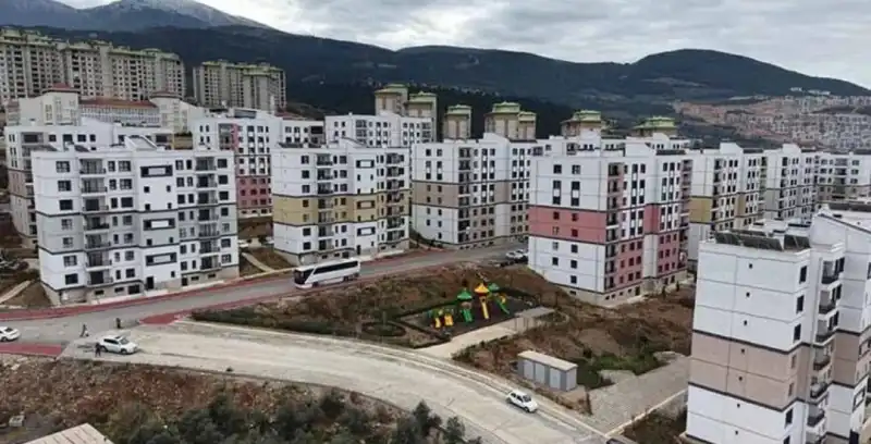 HATAY’DA YÜKSELEN HER KONUT, YENİDEN... 