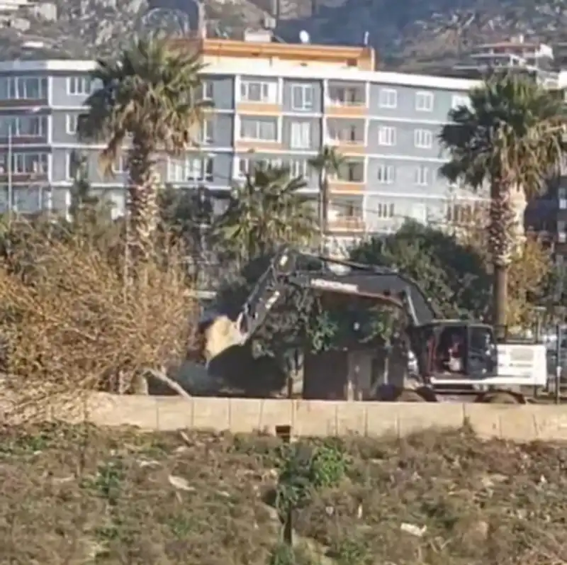 HATAY BETONLA İYİLEŞMEZ!