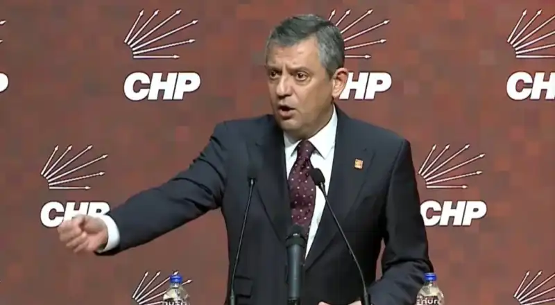 CHP’DEN DEPREM BÖLGESİNDE SERT ELEŞTİRİLER! 