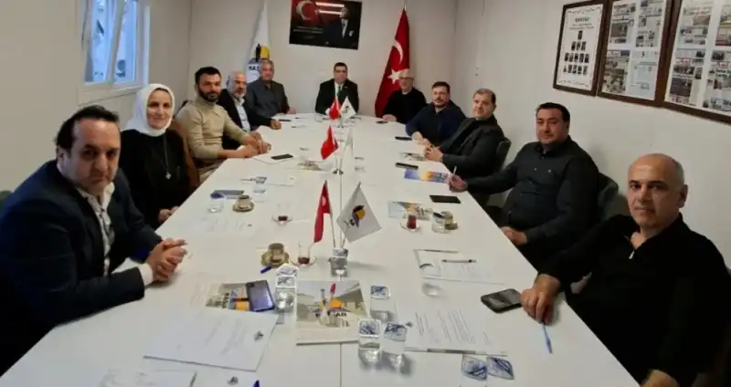 EN BÜYÜK GÜCÜMÜZ ÜRETİM OLMALI! 