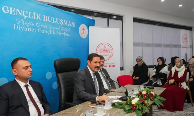 HER BİR GENCİMİZİN POTANSİYELİNİ...