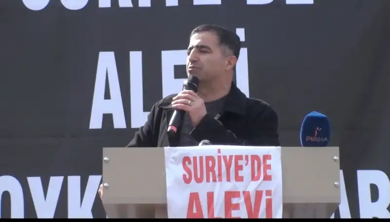 SAMANDAĞ’DA SURİYE’DE ALEVİ KATLİAMINA HAYIR MİTİNGİ! 