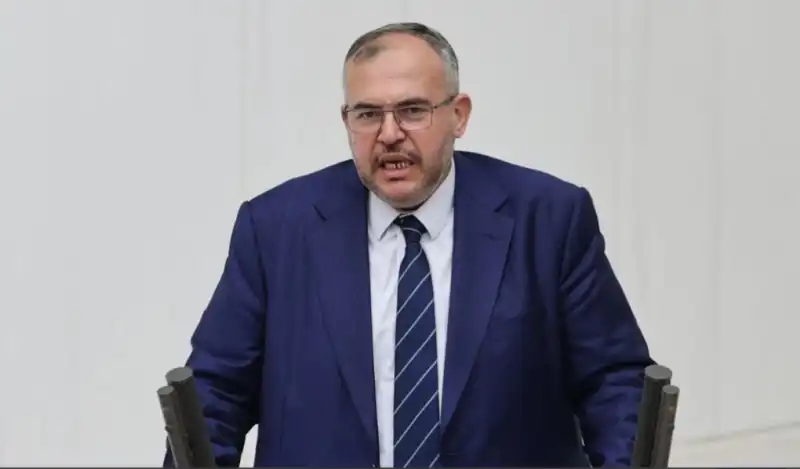 İSRAİL'İ VE AMERİKA'YI KINAMAKTAN ACİZSİNİZ!