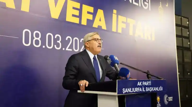 AK PARTİNİN RAKİBİ AK PARTİDİR! 