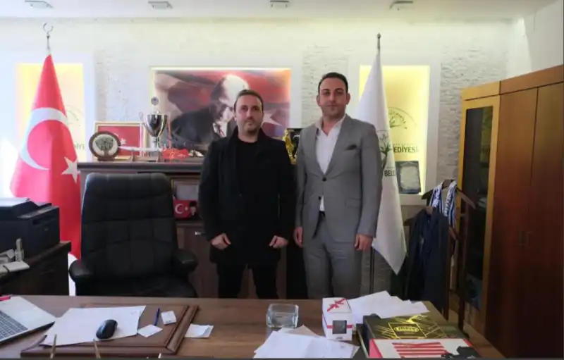DEFNE'DE CHP'YE DİKKAT ÇEKEN KATILIM!