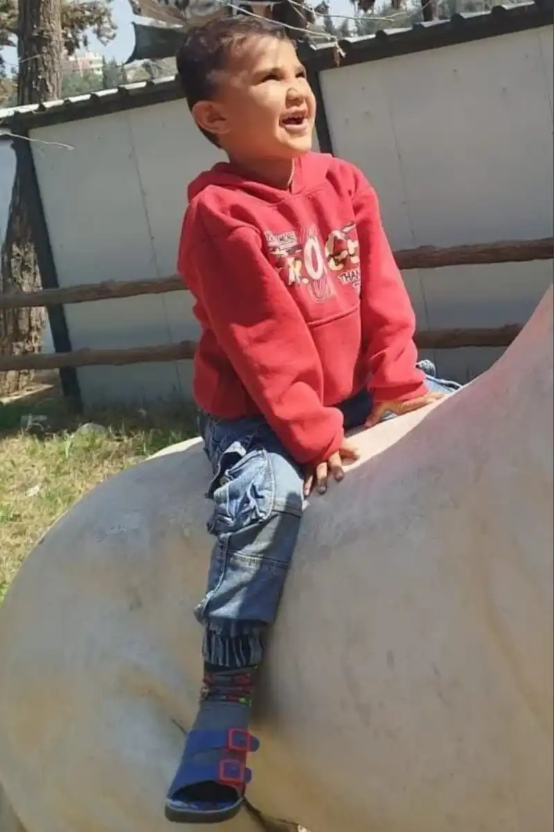 BENİM İKİ CANIM YANDI!