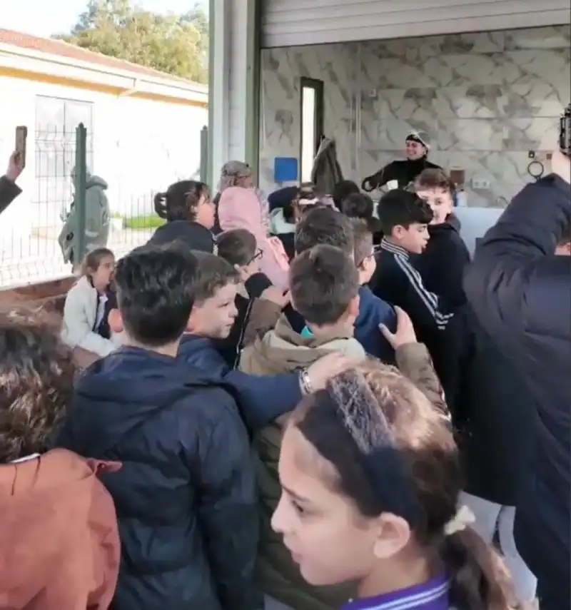 DEFNE'DE SABAHIN İLK SAATLERİNDE SICAK DESTEK! 