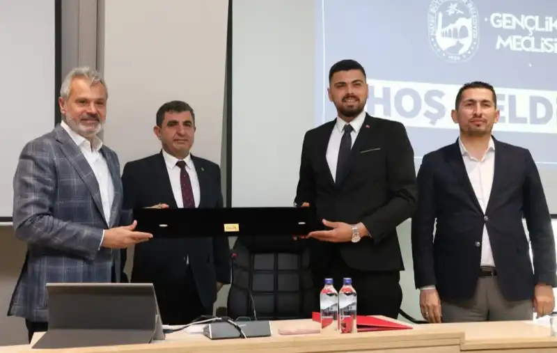 HATAY BÜYÜKŞEHİR BELEDİYESİ  GENÇLİK MECLİSİ KURULDU! 