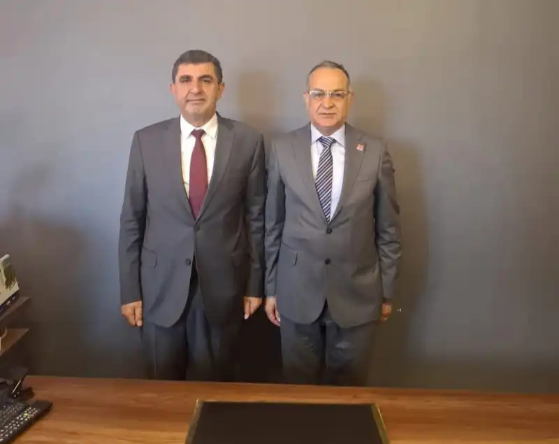 ERDOĞAN'DAN GÖNENÇ'E TEBRİK ZİYARETİ!