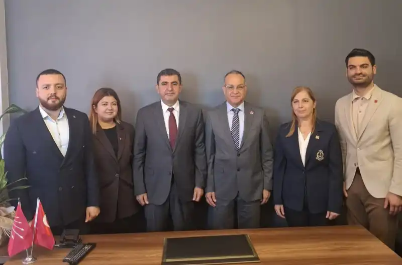 ERDOĞAN'DAN GÖNENÇ'E TEBRİK ZİYARETİ!