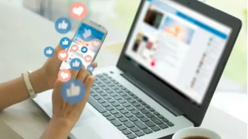 SOSYAL MEDYA PLATFORMLARINA ERİŞİMİNİ YASAKLAYAN...