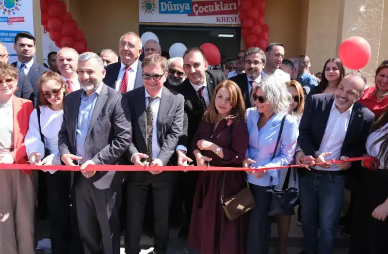 DEFNE’YE YENİ KREŞ!