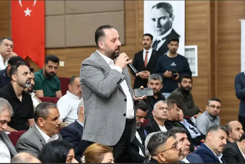 BAŞKAN ÖNTÜRK’TEN HATAY VE DEFNE’YE... 