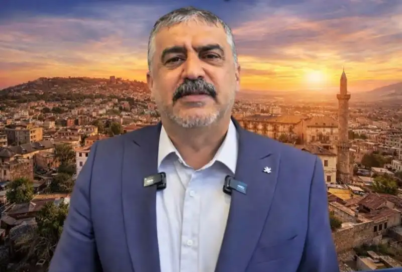 ALAKUŞ ADAYLIĞINI AÇIKLADI!